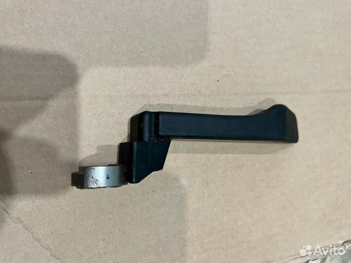 Hyundai Solaris 2 \ Kia Rio 4 рычаг рулевой колонк