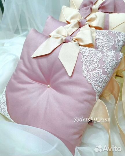 Комплект в кроватку для новорожденных