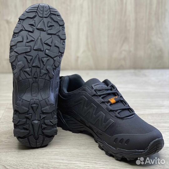 Magnum кроссовки тактические