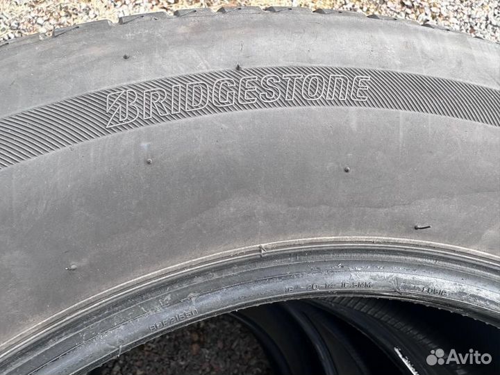 Bridgestone Alenza 001 235/65 R18 106