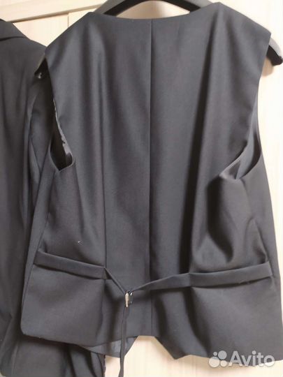 Костюм тройка на мальчика 146