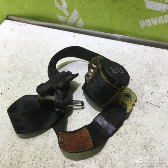 Ремень безопасности Фольксваген Гольф 2 Джетта 2