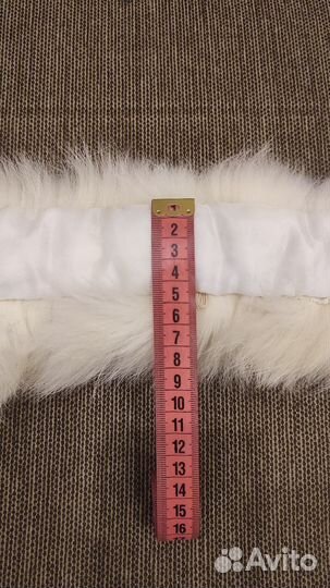 Воротник меховой песец белый