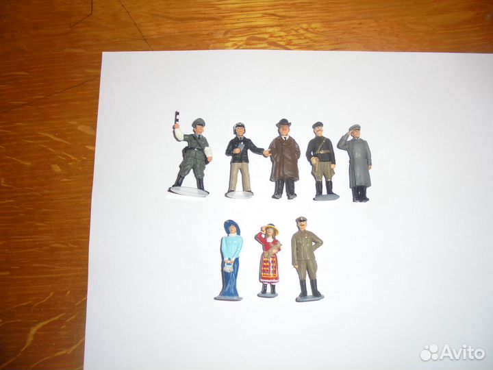 Фигурки к автомоделям 1:43