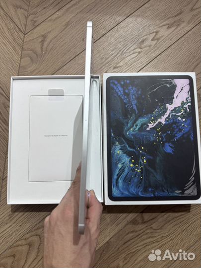 iPad pro 11 2018 256gb cellular