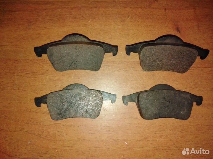 Колодки тормозные задние Volvo S80 1998-2006