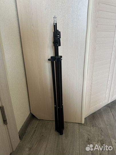 Напольный штатив для кольцевой лампы, 2 метра