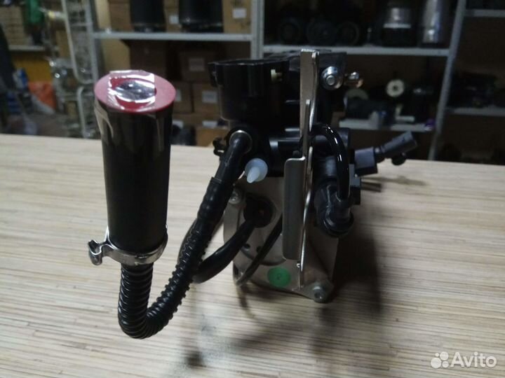 Новый компрессор пневмоподвески Touareg Cayenne Q7