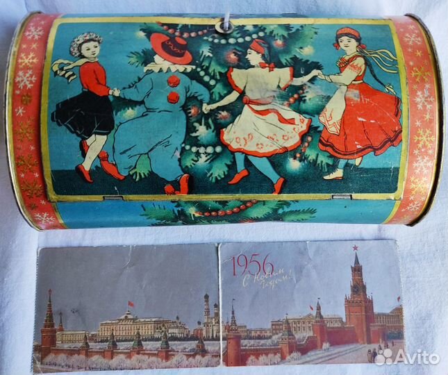Коробка от Кремлёвского подарка и билет 1956г