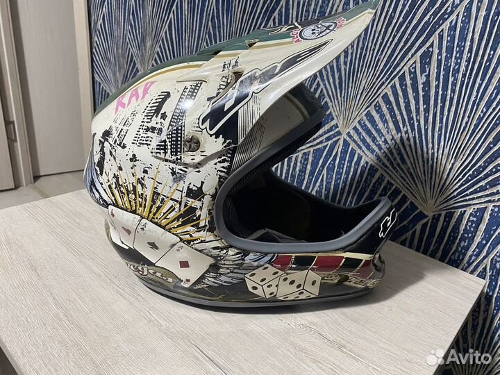 Шлем the piot five