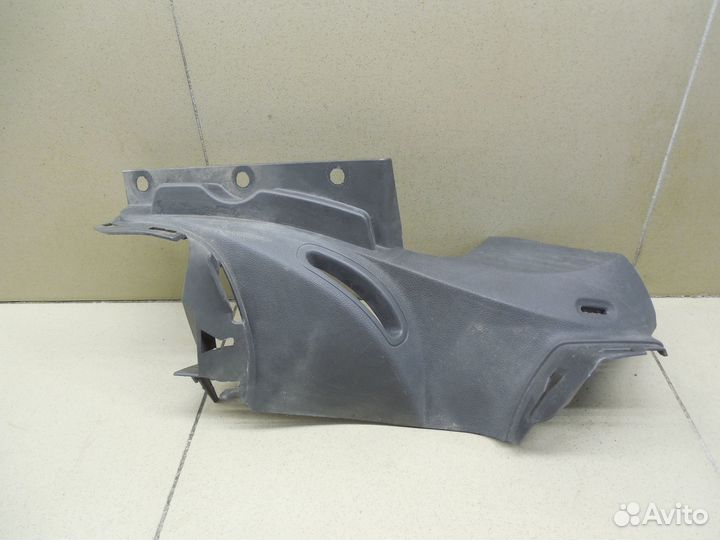 Держатель задней полки Focus II 2005-2008