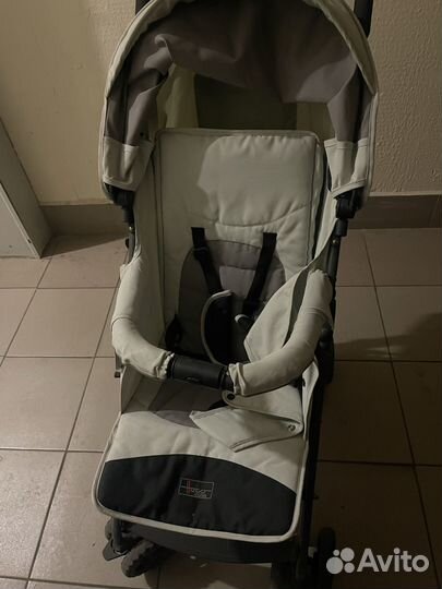 Коляска трость