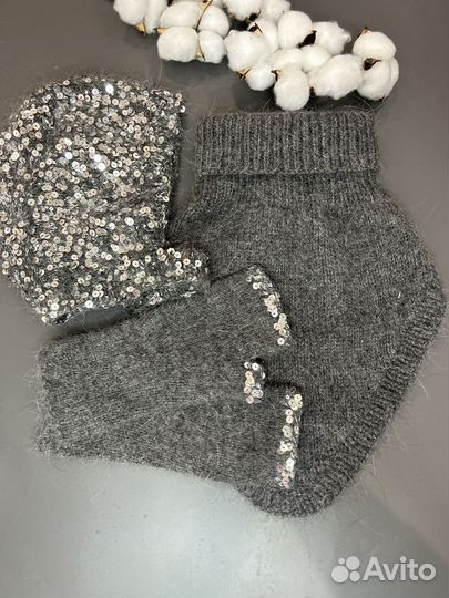 Чепчик в комплекте