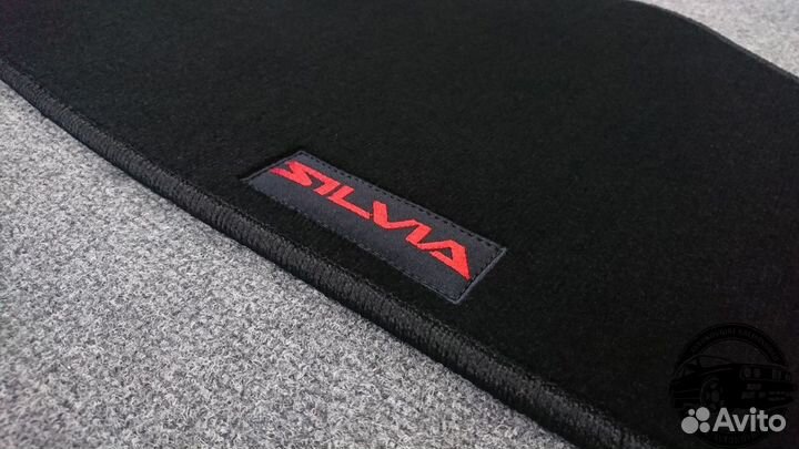 Автоковрики для Nissan Silvia S12, черные