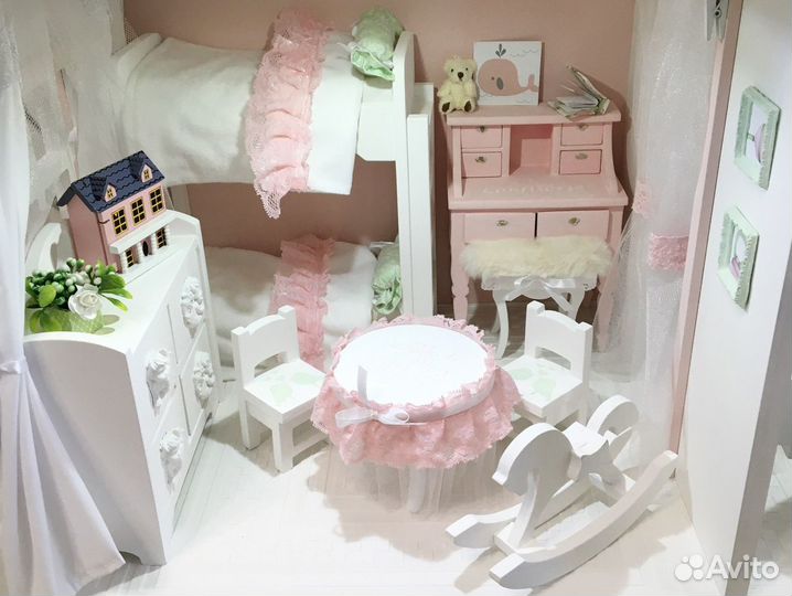 Кукольный дом с мебелью на заказ