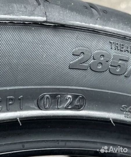 Kumho Ecsta PS91 285/35 R20 и 295/35 R20