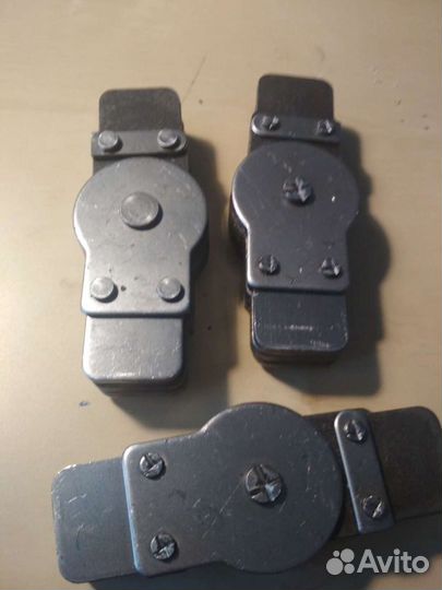 Храповый механизм для дивана