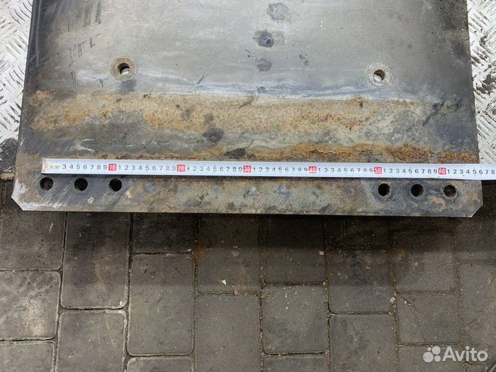 81427150036 Плита под седло 880х610х11 Man TGA