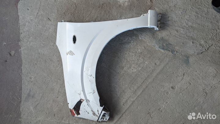 Крыло suzuki alto ha36s