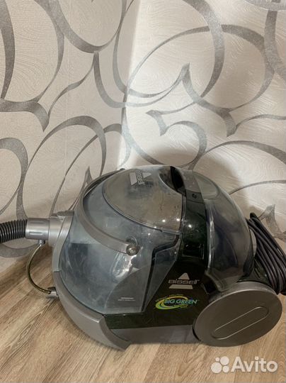 Моющий пылесос Bissell