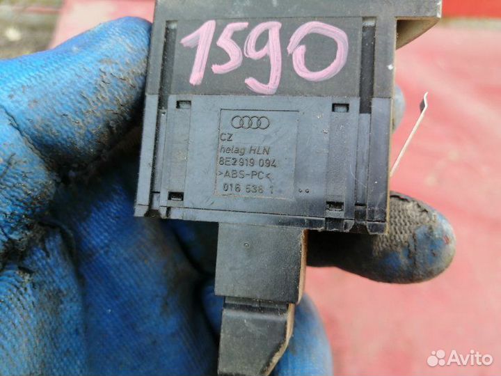 Кнопка корректора фар Skoda Fabia 2 BZG 1.2L