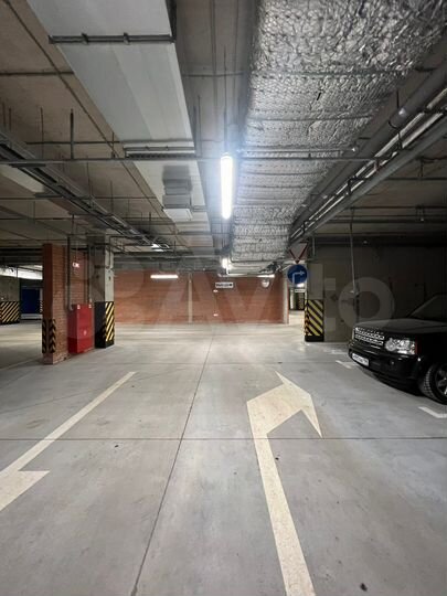 Машиноместо, 18 м²