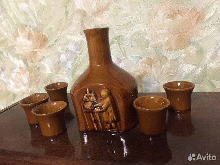 Графин с рюмками керамика СССР