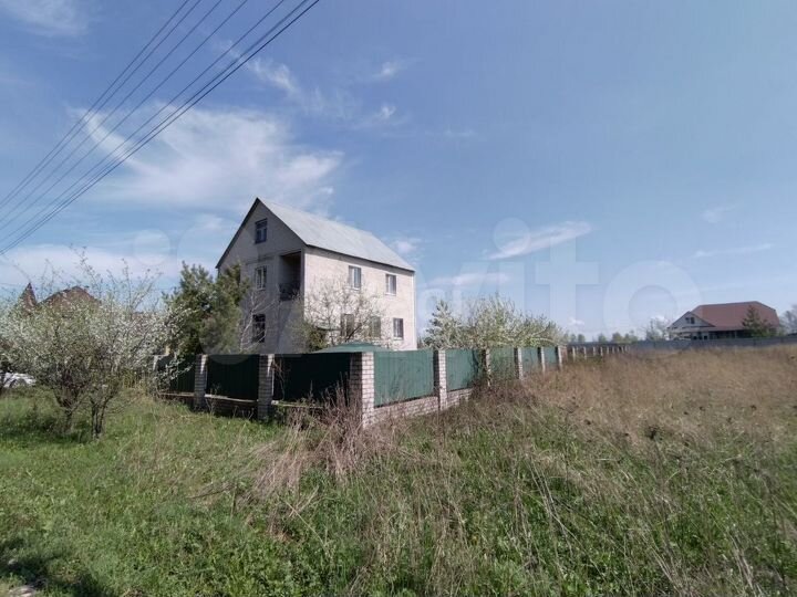 Коттедж 201,1 м² на участке 18 сот.