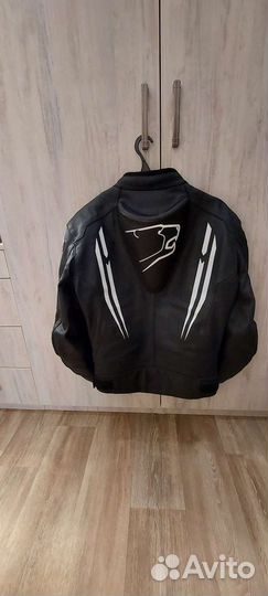 Мотокуртка кожаная мужская