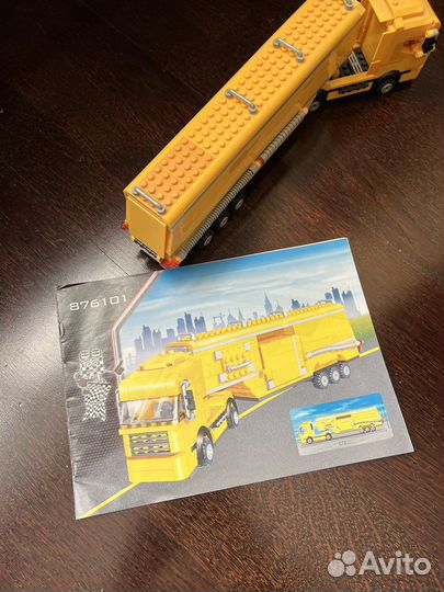 Конструктор пластиковый фура