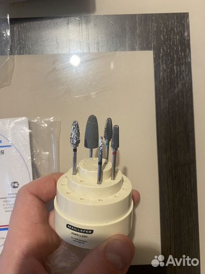 Материалы и инструменты для зубного техника