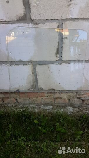 Боковые стёкла на комбайн Нива