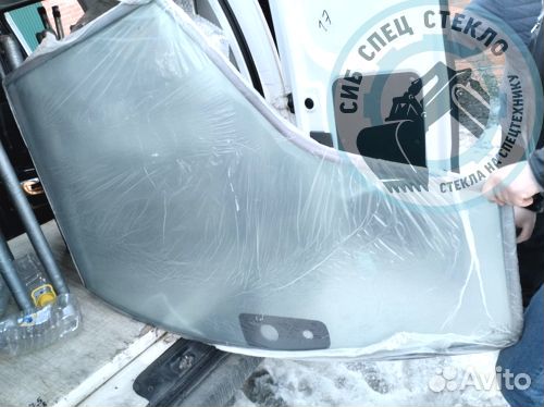 Изготовление стёкол на спецтехнику