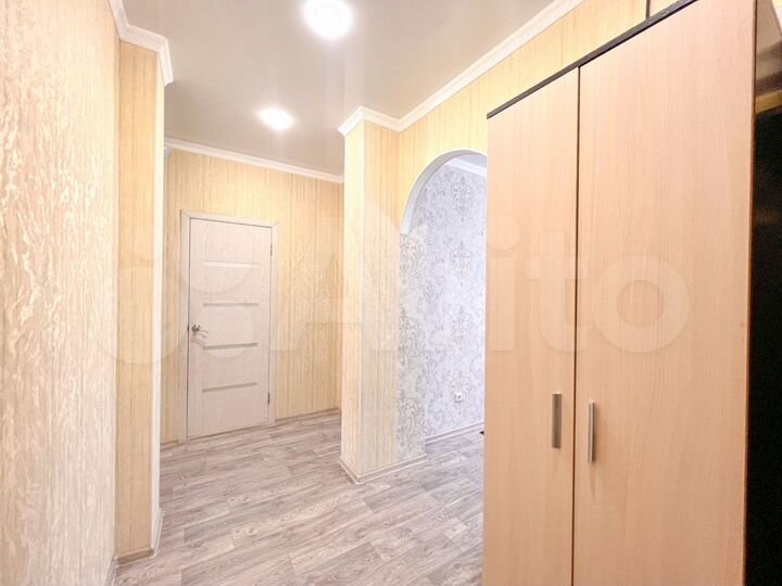 2-к. квартира, 54 м², 9/15 эт.