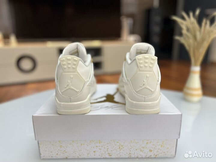 Nike air jordan 4 white/gold Оригинал