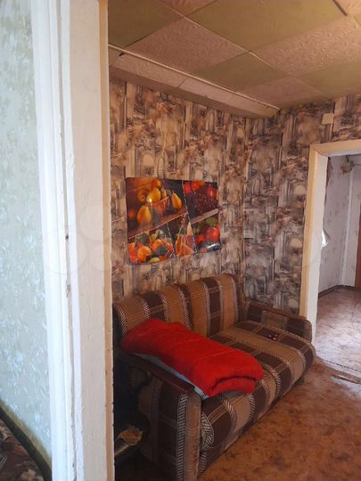 Доля в 2-к. квартире, 52,2 м², 1/2 эт.