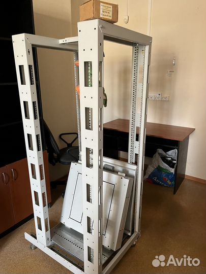 Шкаф телекоммуникационный штк-м-33.6.6-47.6