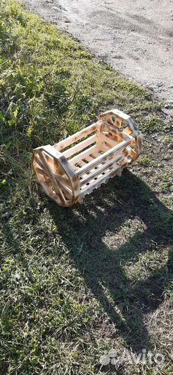 Подставка для цветов, вазон тележка