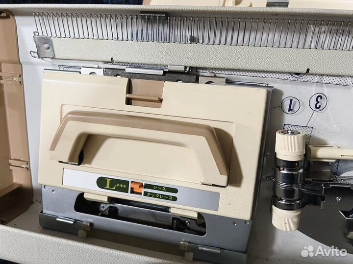 Вязальные машины Brother KH-831