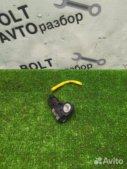 Датчик Air-Bag Kia Sorento XM D4HB