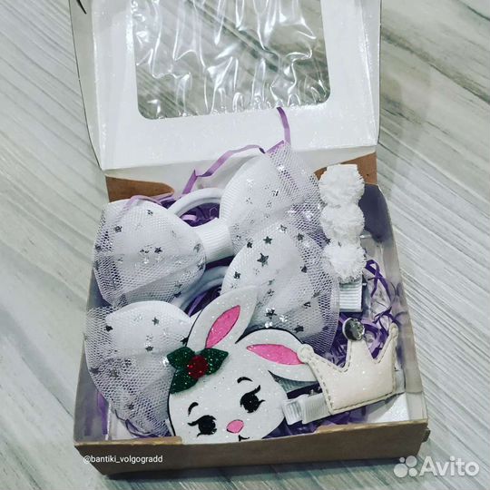 Резиночки и заколочки волос