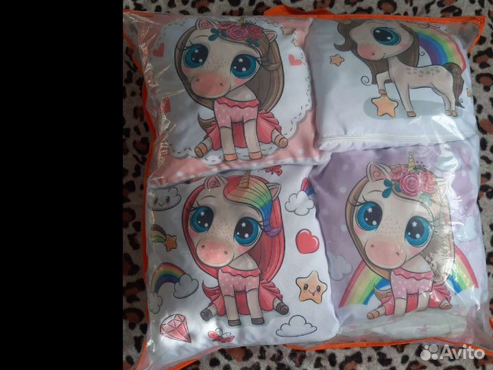 Бортики в кроватку