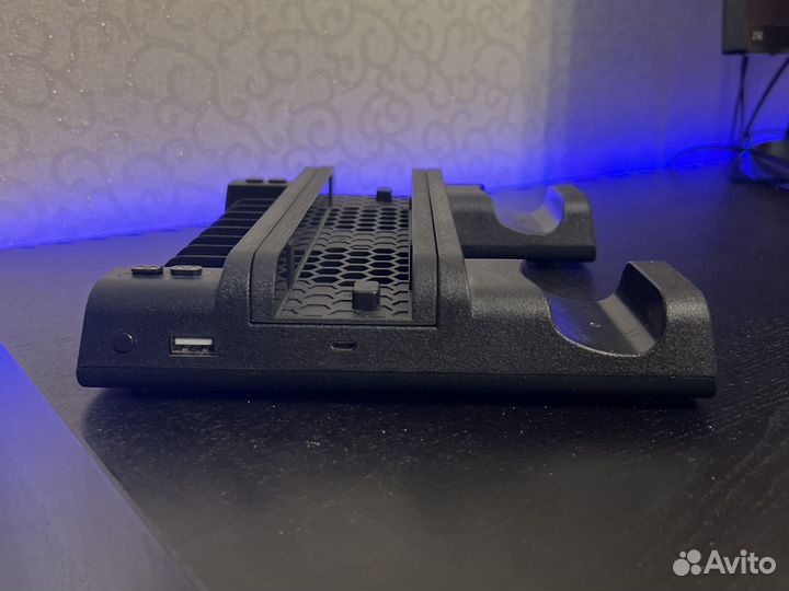Зарядная станция ps4