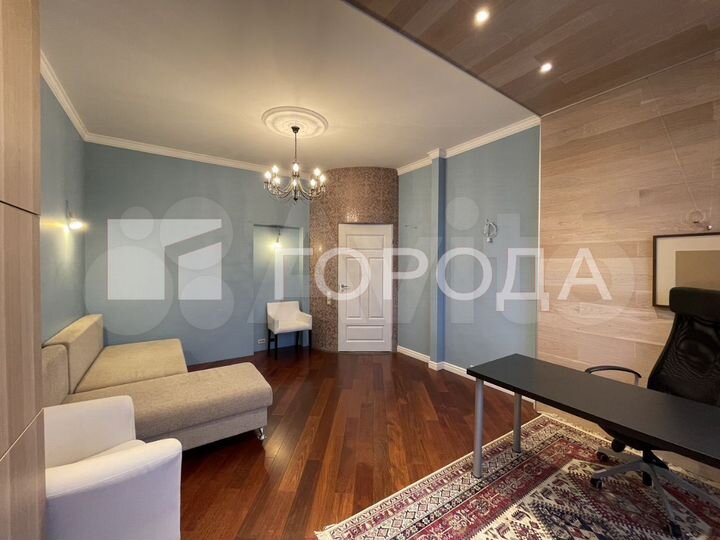 3-к. квартира, 122 м², 15/15 эт.