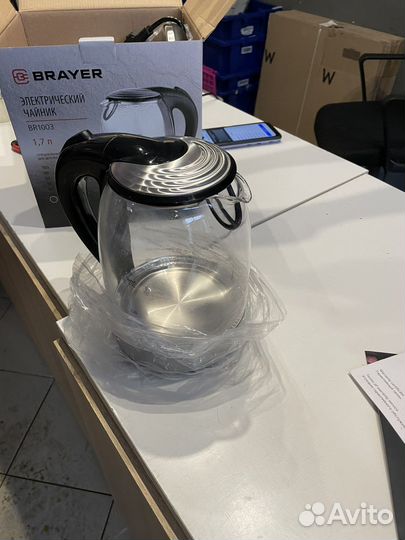 Чайник электрический новый