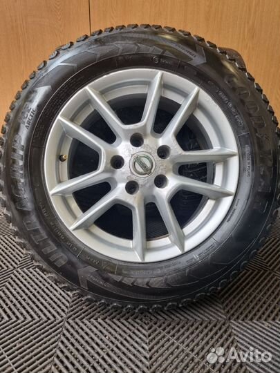 Колеса в сборе Nissan Qashqai 215/65R16