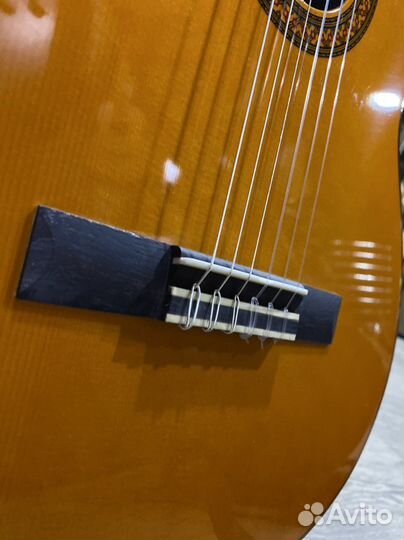 Yamaha C70 классическая гитара (Новая)