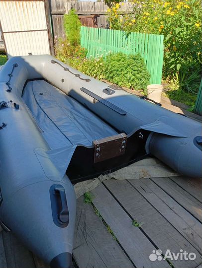 Продам лодку