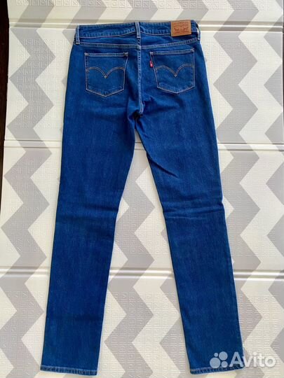 Джинсы levis slim 712