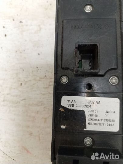 Блок управления стеклоподъемниками и зеркалами AM5